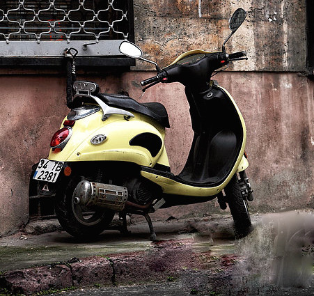 yellow-scooter-in-istanbul-john-rizzuto